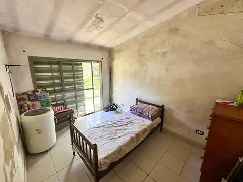Casa 4 ambientes con 1 baño
