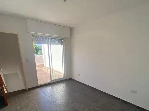 Departamento en venta de 1 dormitorio en República de la Sexta