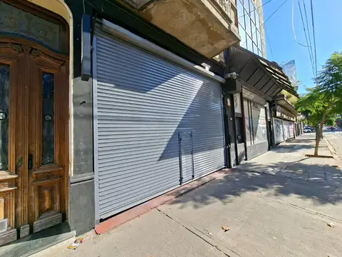 Local en Venta 80 años