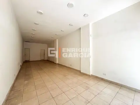 TRIUNVIRATO 4030 - LOCAL COMERCIAL EN PLANTA BAJA
