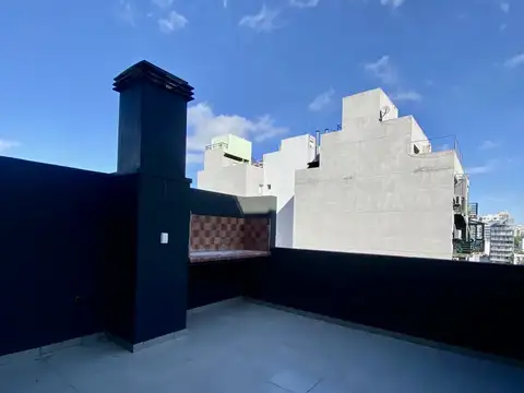 Felipe Vallese 1900, Piso 7