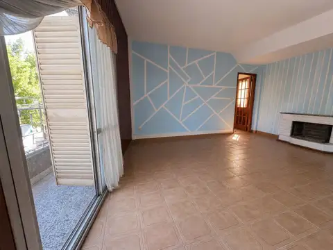 VENTA DPTO 3 AMB MERLO COCHERA PATIO TERRAZA
