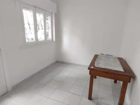 Depto Tipo Casa en Alquiler de 1 dormitorio