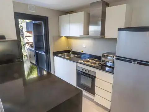 Casa 4 ambientes con 3 baños