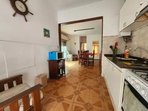Casa 3 dormitorios Madre Cabrini al 2400
