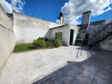 Casa 3 dormitorios Madre Cabrini al 2400