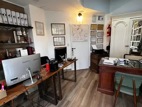 Local en Alquiler Via Púb.