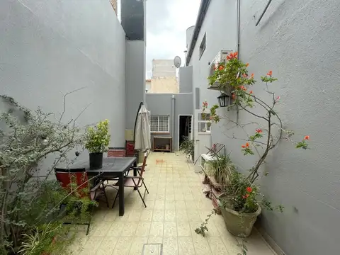 Depto Tipo Casa en Venta de 8 ambientes