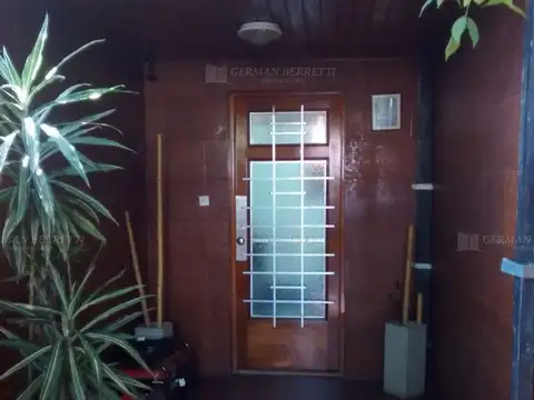 Casa en Venta en Lanús Oeste, USD 115.000