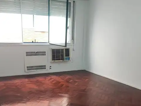 Libertad  al 900