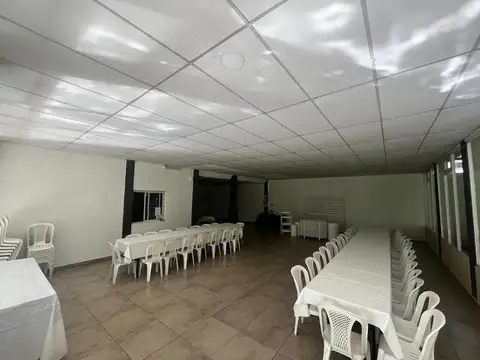 Local en Alquiler 18 años