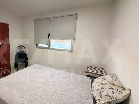 Casa 9 ambientes con 2 baños