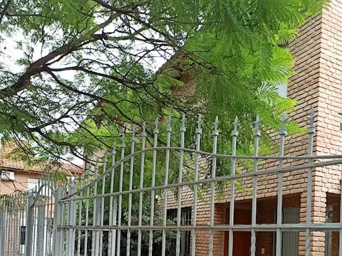Casa en Alquiler al Este