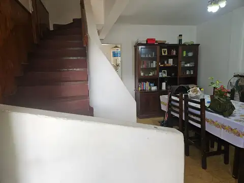 Casa en Venta en Villa Elisa [Cod: 950]