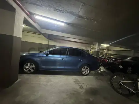 Billingurst 1000, Piso 0