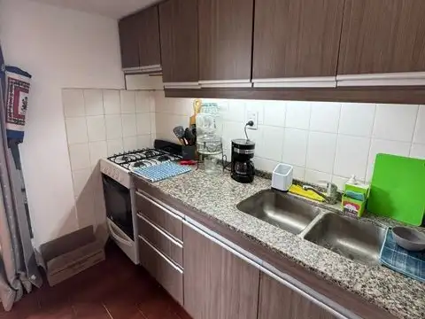 Casa en Alquiler con 1 cochera