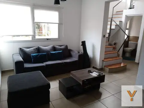 Departamento en venta - 2 Dormitorios 2 Baños - Cochera - Esteban Echeverría
