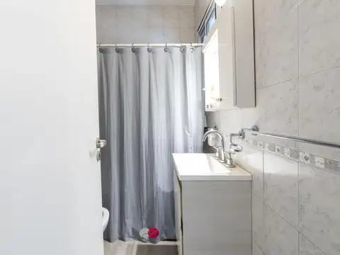 Casa 3 ambientes en Parque Luro