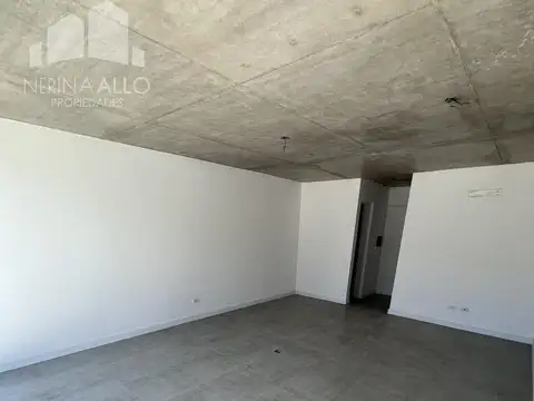 Oficina en Alquiler en Ituzaingó, $ 750.000