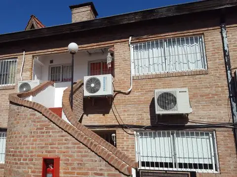 DEPARTAMENTO 3 AMB C/2 BAÑOS Barrio cerrado  C/COCHERA