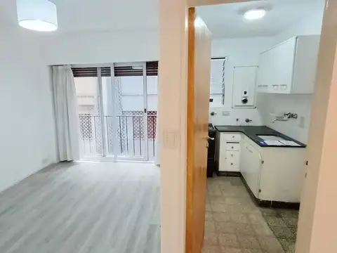 General Güemes 4200, Piso 3