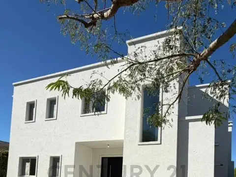 Casa en Venta 6 ambientes al agua - El Canton Norte, Escobar