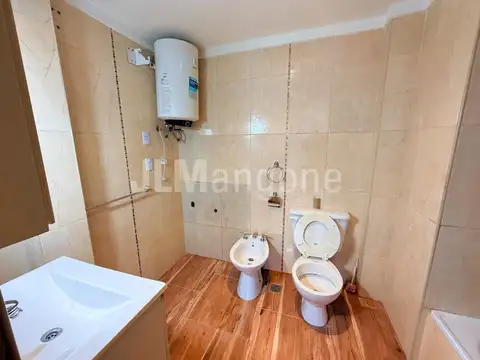 Departamento en Alquiler en Villa Luzuriaga, $ 600.000