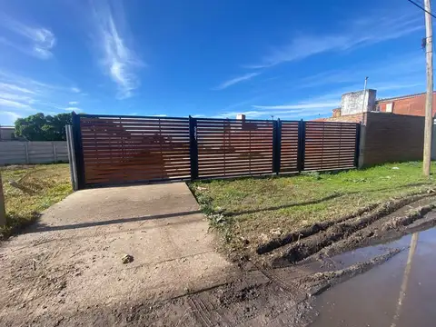 Terreno - Barrio Felix Camet