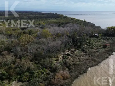 Terreno en Venta 20  mts Fondo