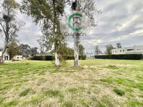 Terreno Lote en Venta Barrio Cerrado Álvarez del Bosque