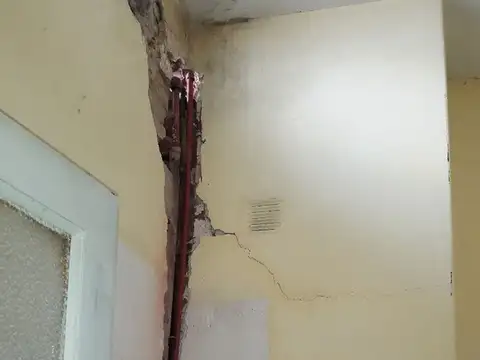 Depto Tipo Casa 2 ambientes con 1 baño