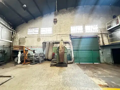 Galpon en Venta en Lanus Oeste, USD 220.000