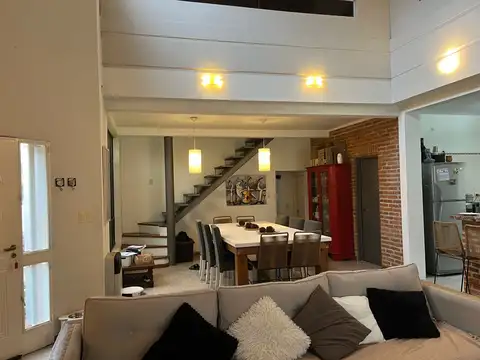 Casa en Venta en Nautico Escobar, USD 165.000