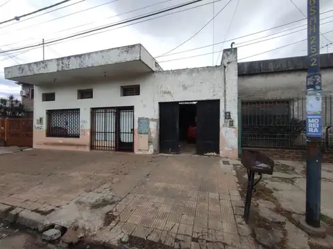 Del Arca 2500, Piso PB