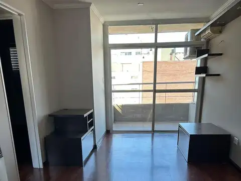Departamento en Rosario- alquiler- un dormitorio- España 1400 07-