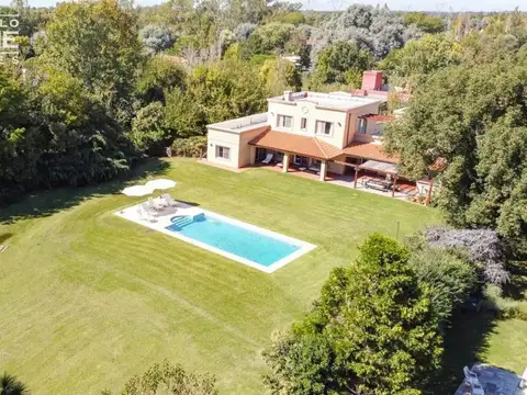 Casa en Venta de 4 dormitorios