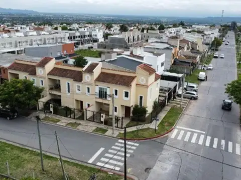 Exc Duplex 2 Dor Vta Bcon/asad Iriarte & Av Incas