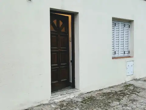 DEPARTAMENTO 2 AMBIENTES CON PATIO