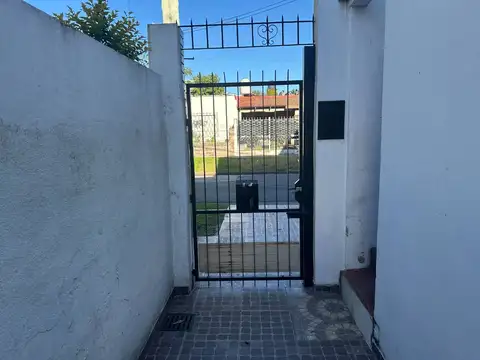 Departamento en Venta en El Talar, USD 210.000