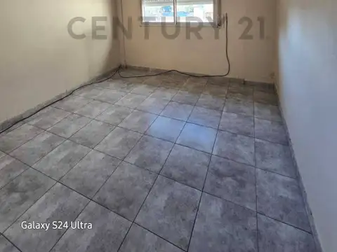 120 esquina 529 , Piso 1