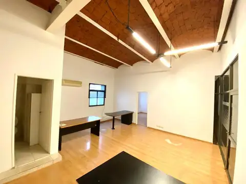 Oficina en Venta al Oeste