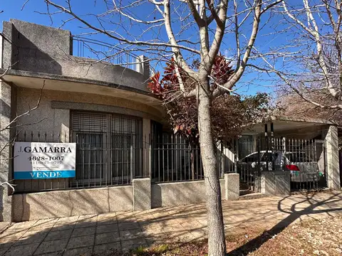 Gobernador Luis Monteverde 600