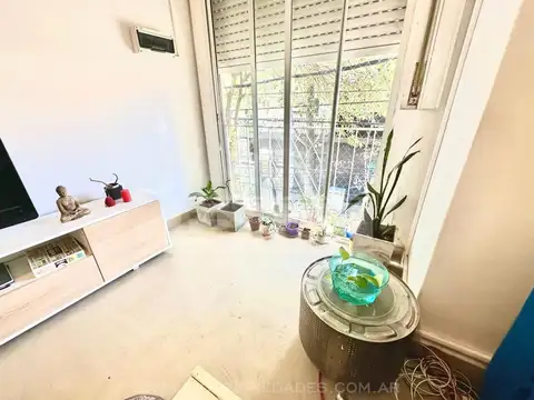 Mariano Moreno al 1400 entre Maipu y Monteverde