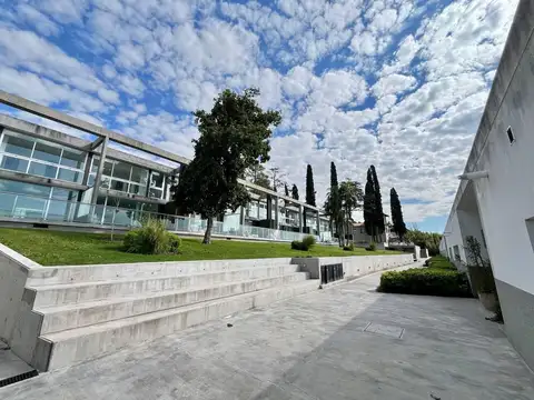 Casa en Alquiler al Noreste