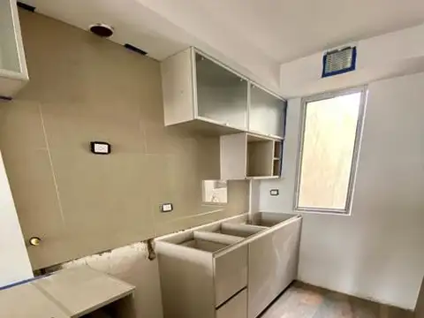 VENTA DEPARTAMENTO AL FRENTE 40 M2 LANUS OESTE