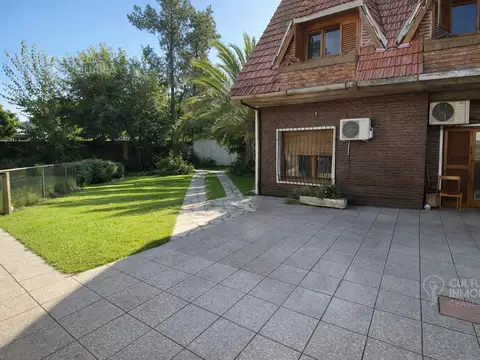 Casa en Venta al Oeste