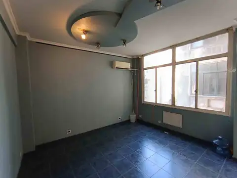 Oficina en Venta en San Nicolás, USD 14.699