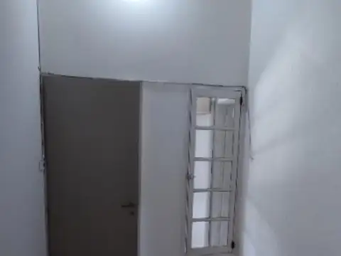 Depto Tipo Casa en Alquiler de 2 dormitorios