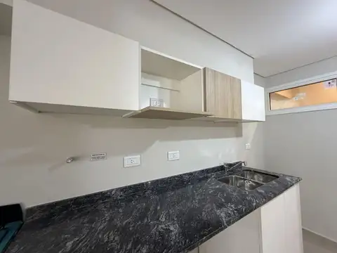 Departamento en Alquiler de Monoambiente