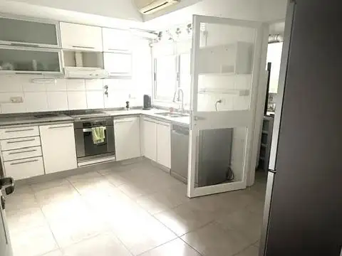 Departamento en Alquiler de 3 dormitorios